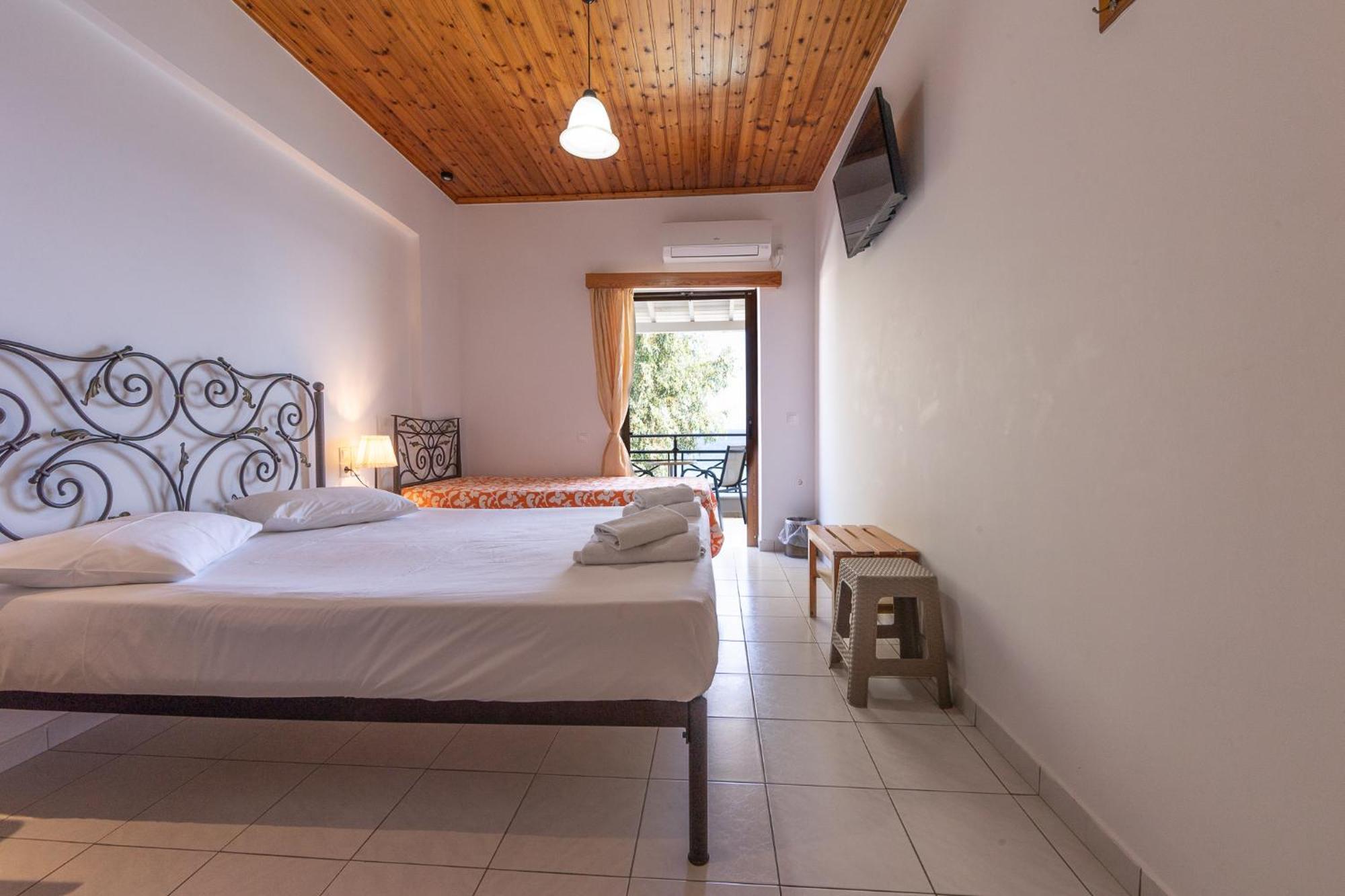 Nikiana Sailing Beach Club Exterior foto